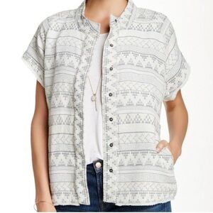 Melrose & Market S (Nordstrom) Canvas Jacket Short Sleeve Raw Hem Belted